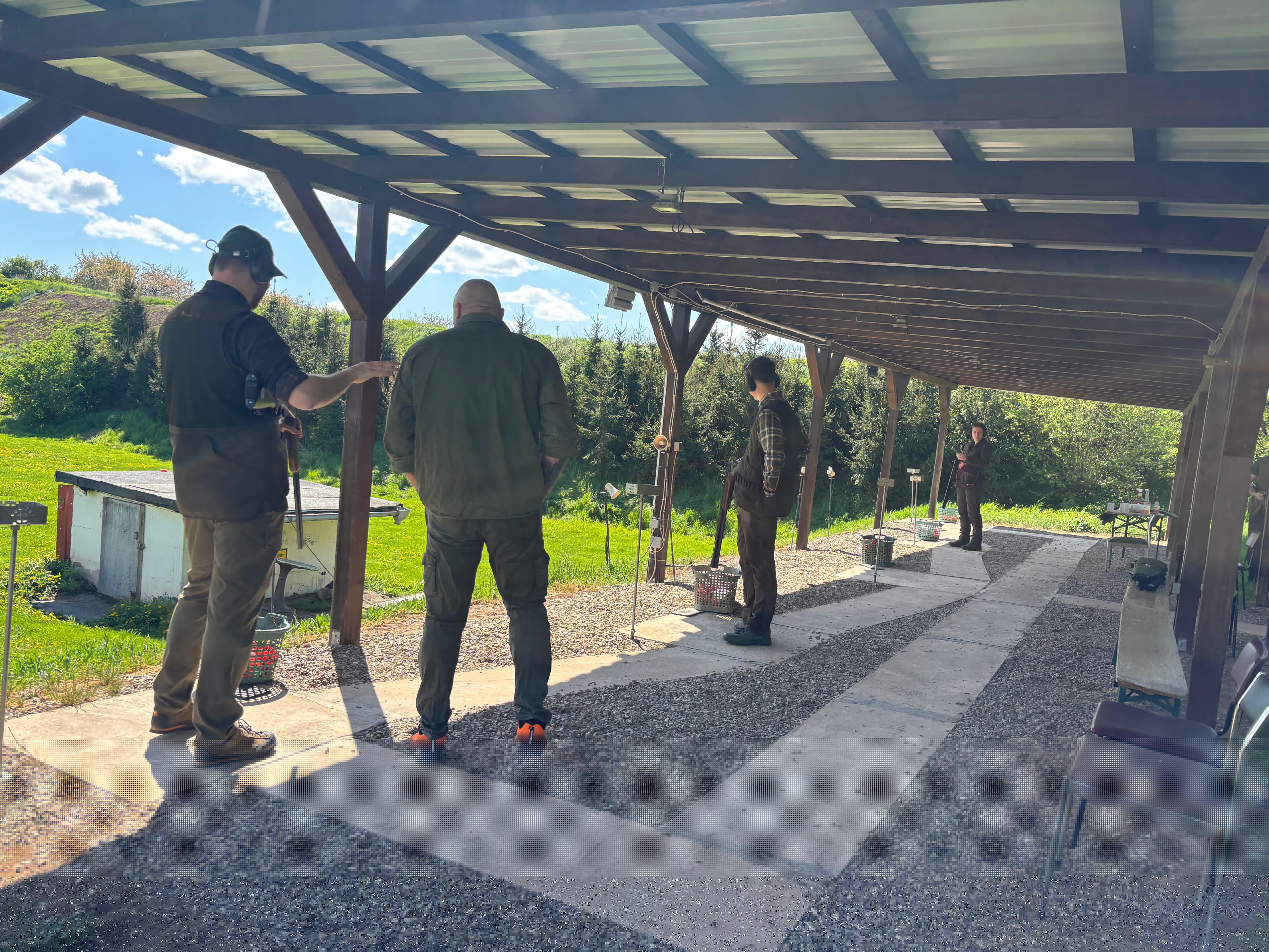 Team der Jagdschule bei der Revierbegehung